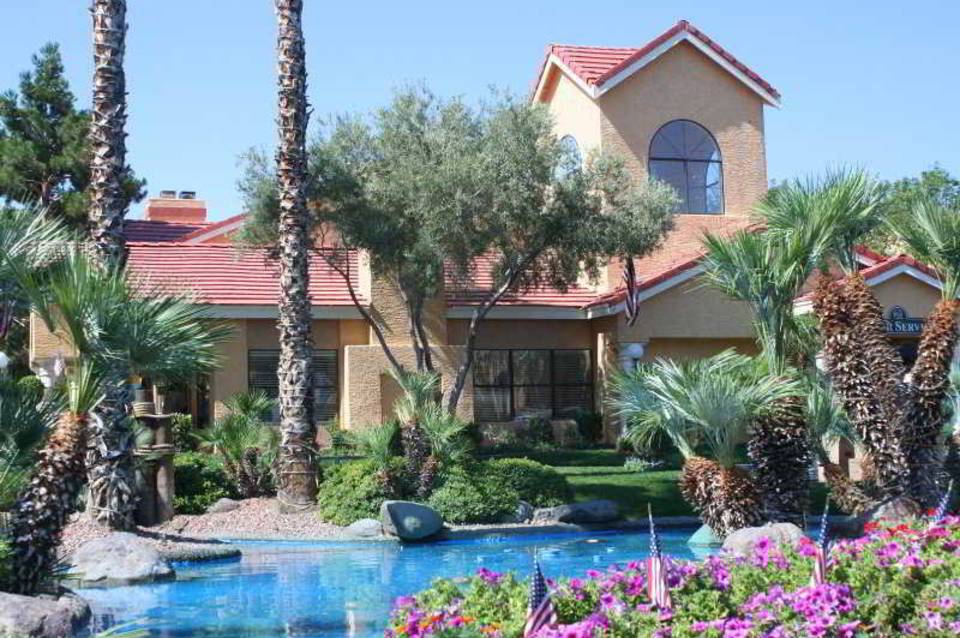 Westgate Flamingo Bay Resort 1
