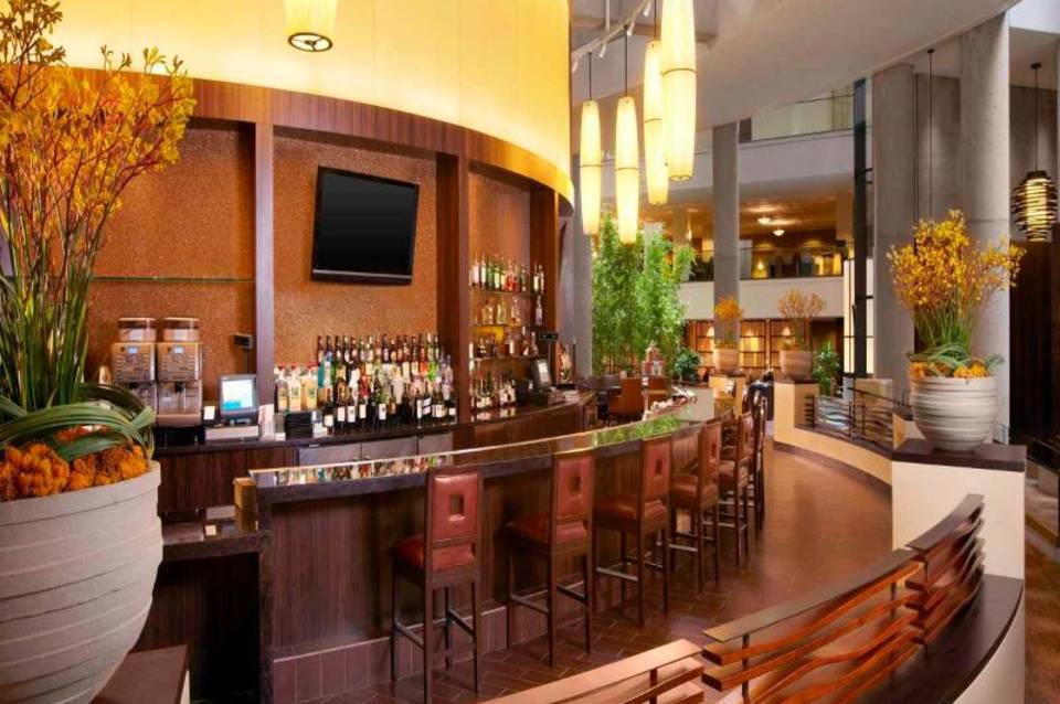 The Westin Bonaventure Hotel & Suites, Los Angeles 2