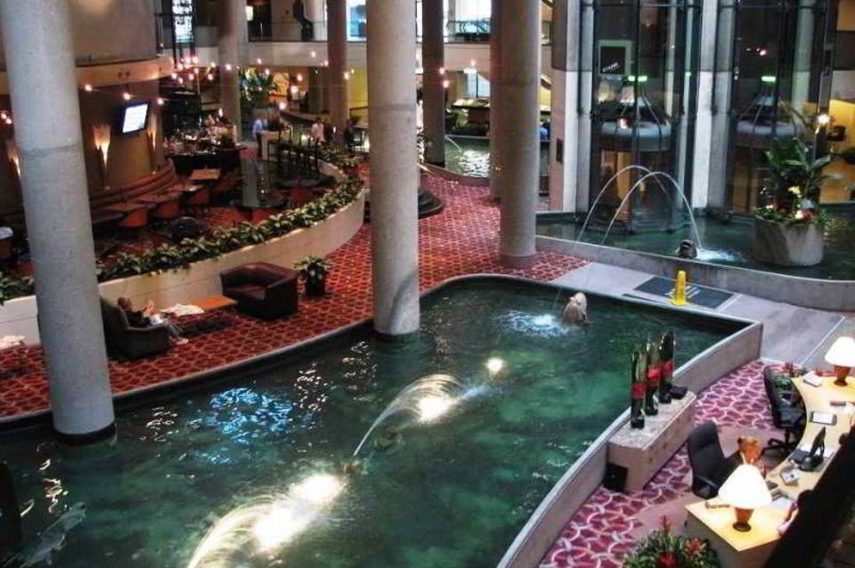 The Westin Bonaventure Hotel & Suites, Los Angeles 3