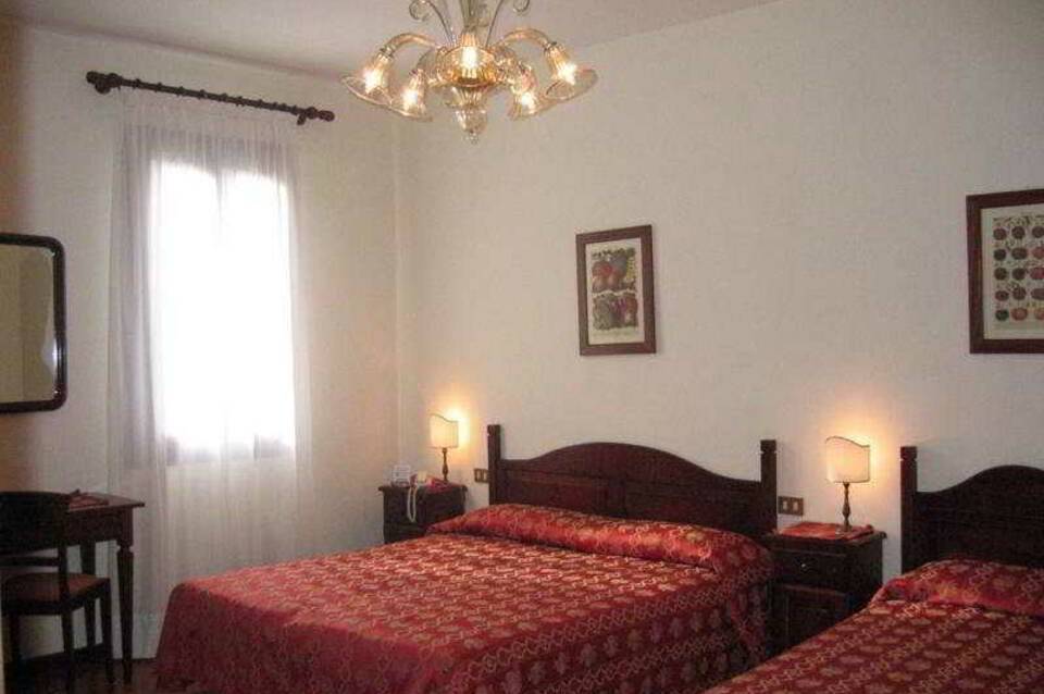 Hotel Tivoli 3