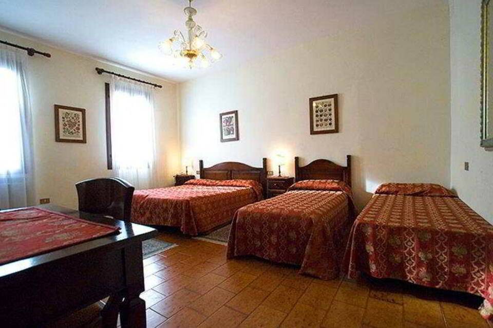 Hotel Tivoli 4