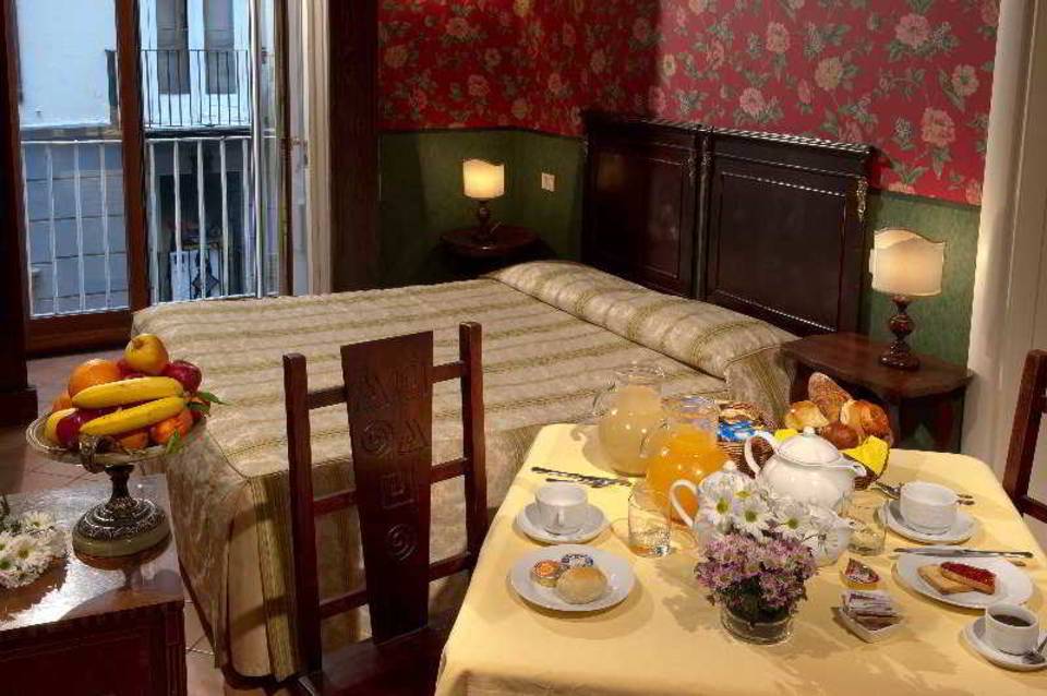 Chiaja Hotel De Charme 3
