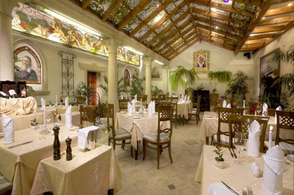 Green Garden Hotel 5