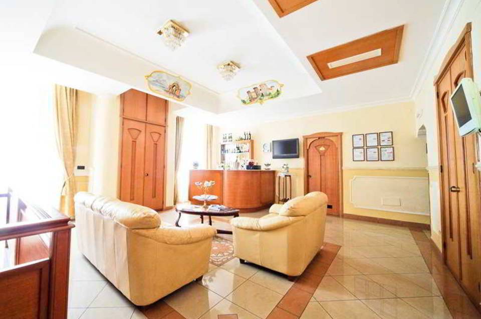 Hotel Casablanca 2