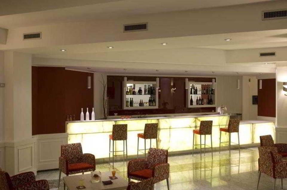 JR Hotels Oriente Bari 2