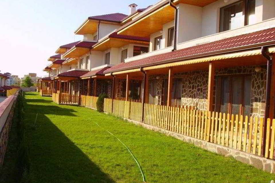 Vemara Club Hotel 1