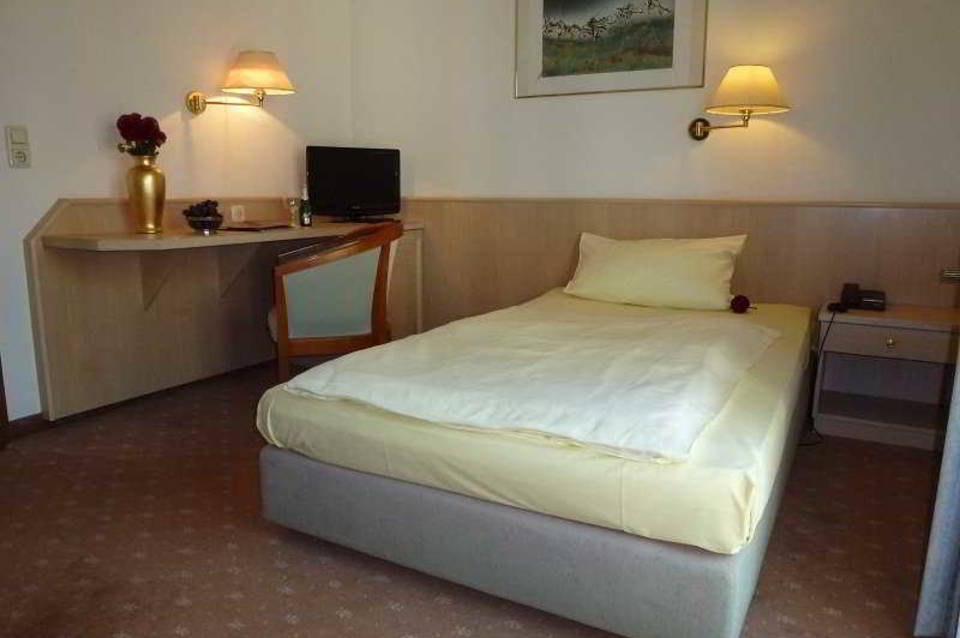 Rheinischer Hof 2