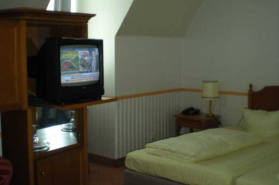 Rheinischer Hof 4