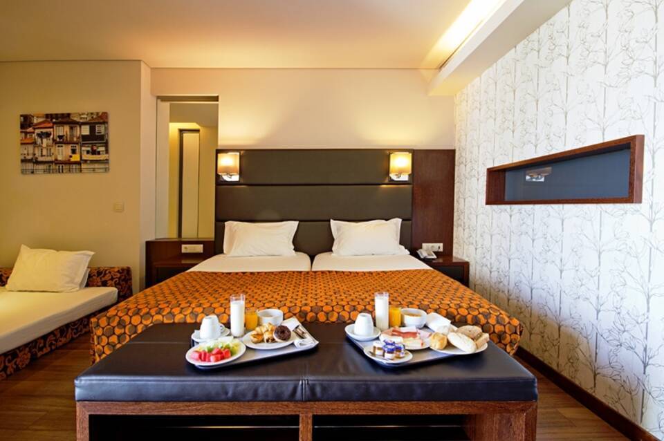 Eurostars Oporto 4