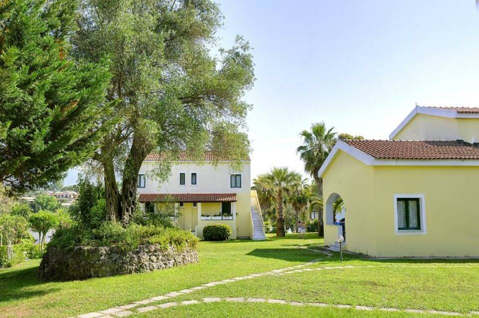 Helion Villas & Apartments 1