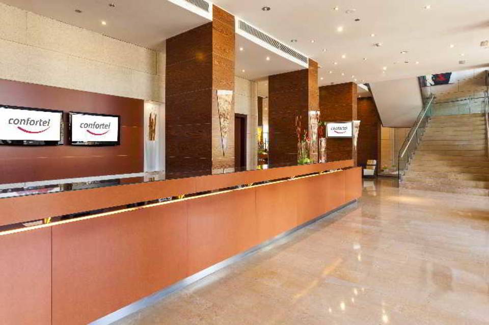 Hotel ILUNION Valencia 4 3