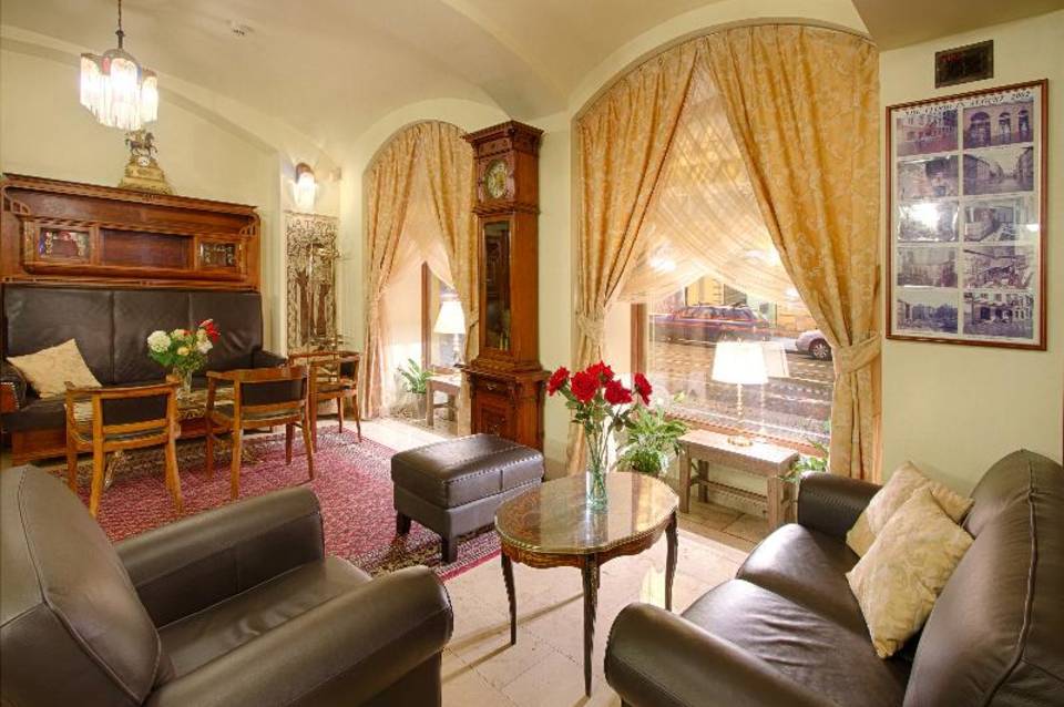 Hotel Mucha 3