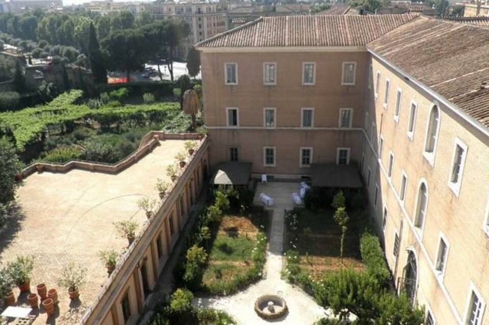 Domus Sessoriana 3