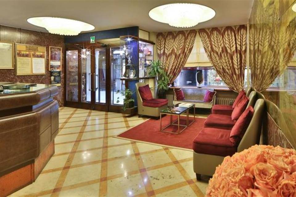 Hotel Montecarlo 3