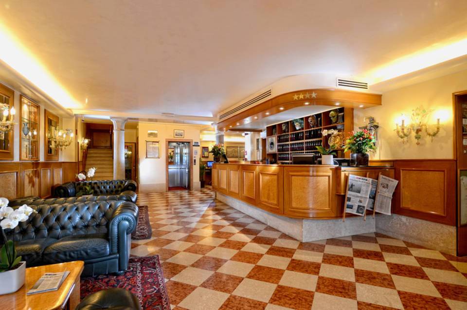 Rialto Hotel 2