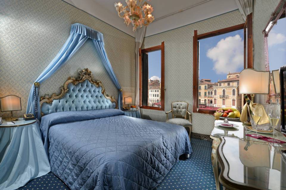 Rialto Hotel 4
