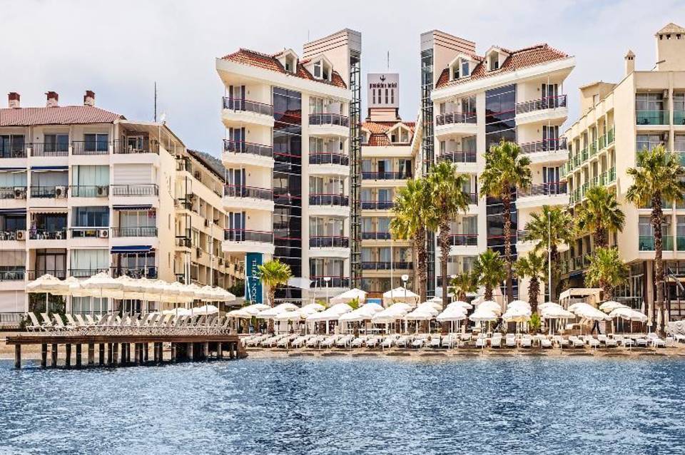 Poseidon Hotel 4