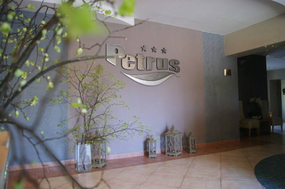 Petrus 4