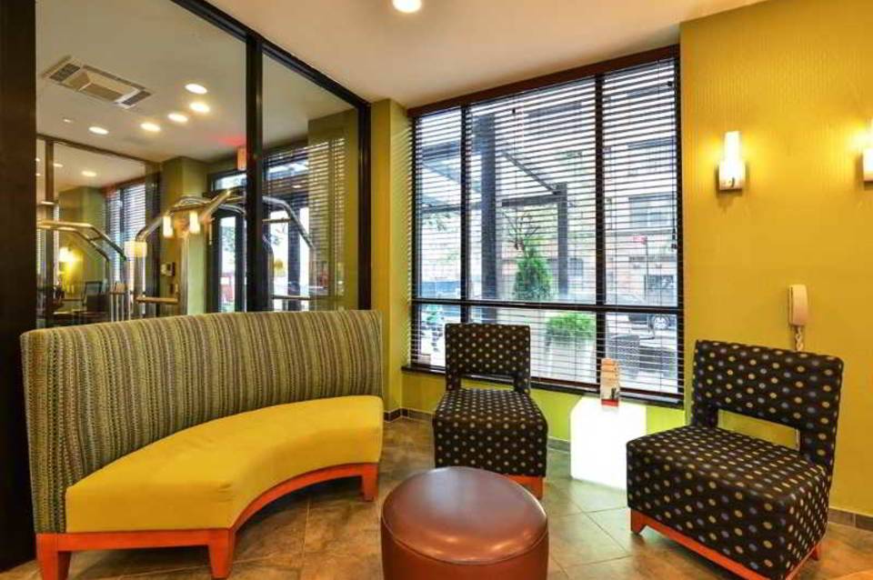 Holiday Inn Express Manhattan Midtown West 4