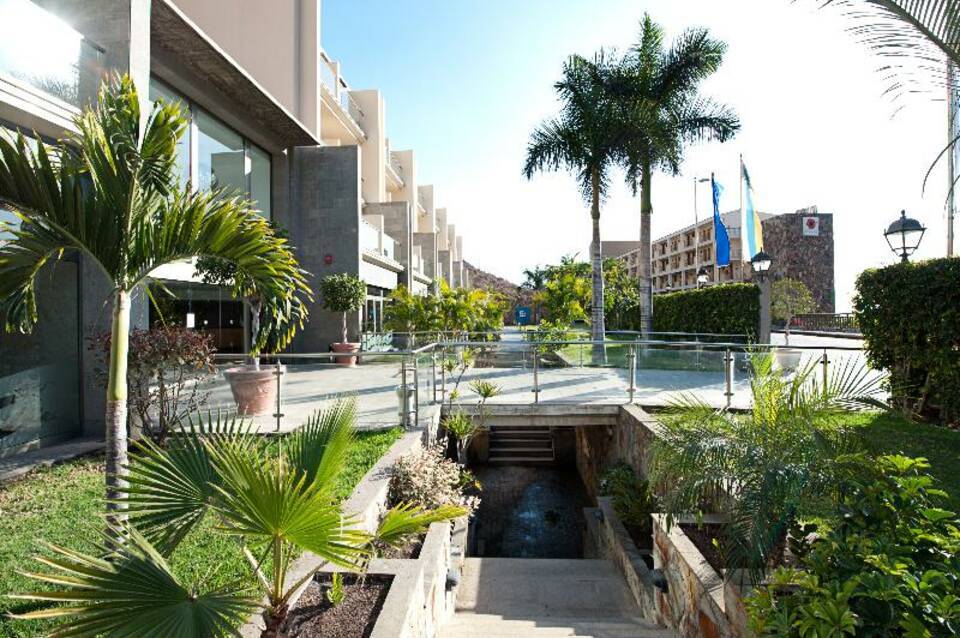 Hotel LIVVO Costa Taurito 5