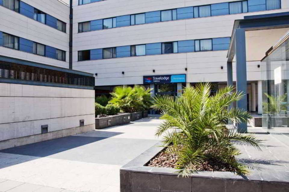 Travelodge Madrid Arturo Soria 2