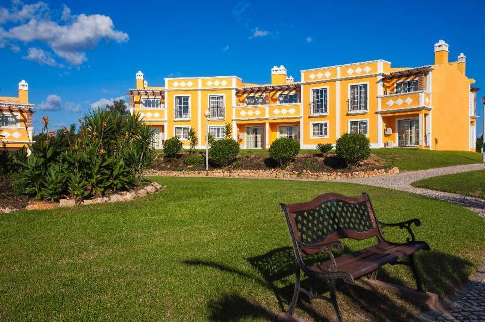 Colina da Lapa Apartments 2