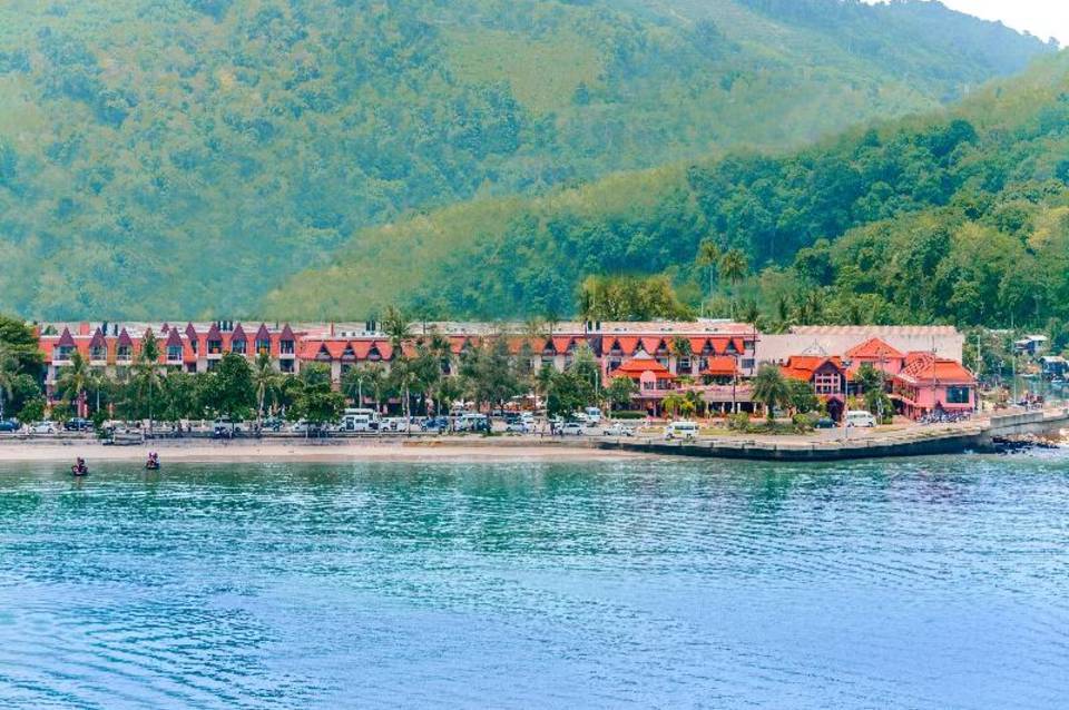 Seaview Patong Hotel 2