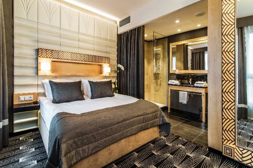 Airport Hotel Okecie 3