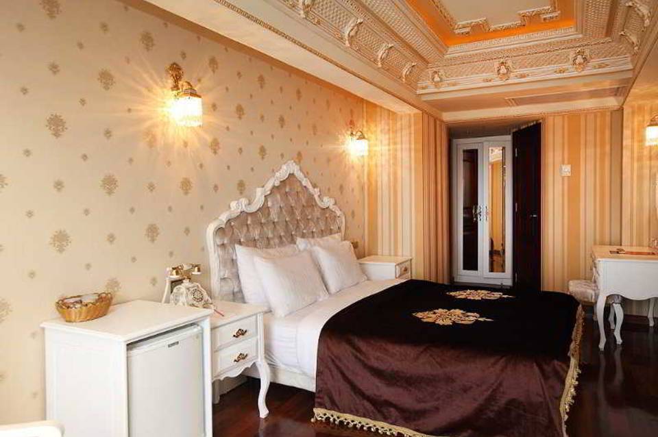 Deluxe Golden Horn 5