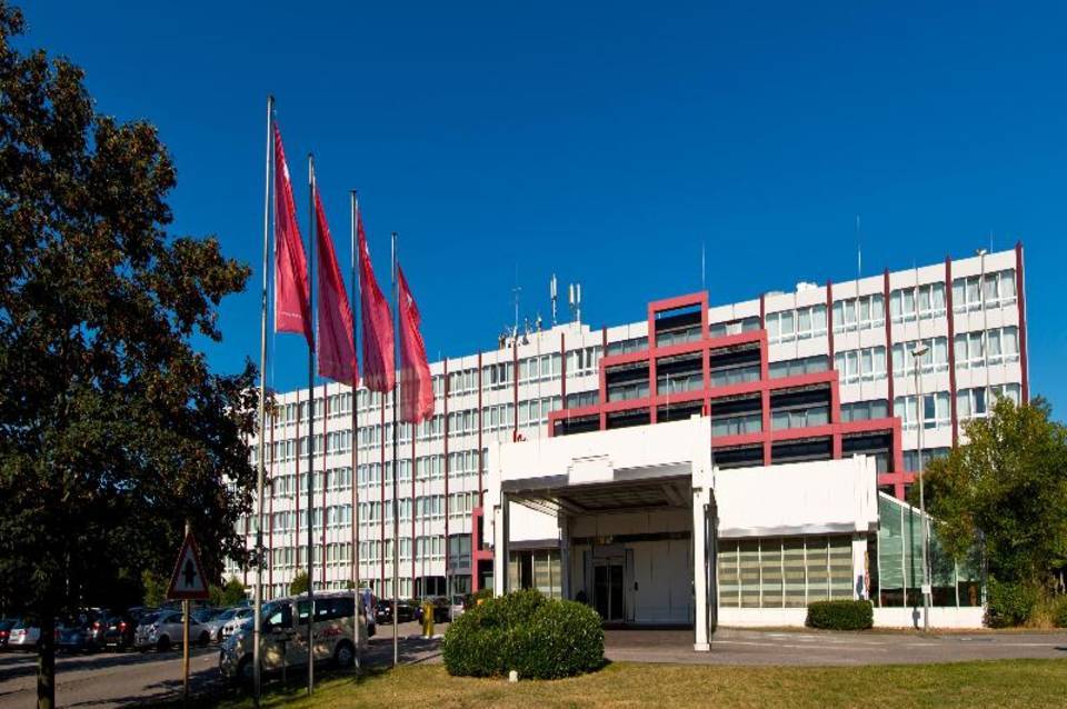 Leonardo Hotel Köln Bonn Airport 1