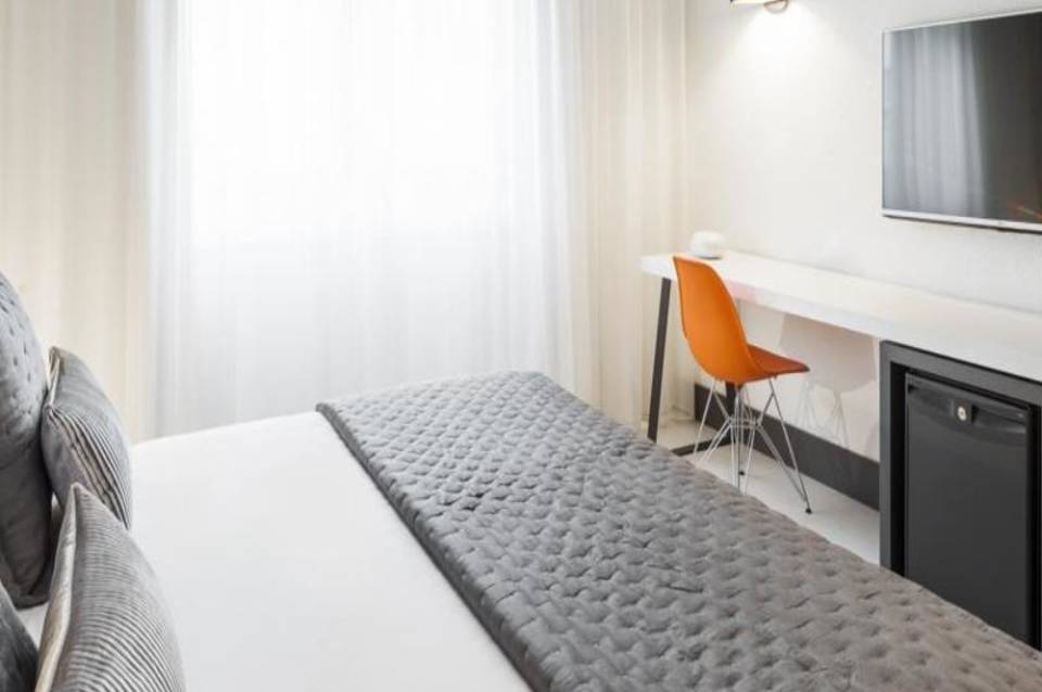 ILUNION Bilbao Hotel 4