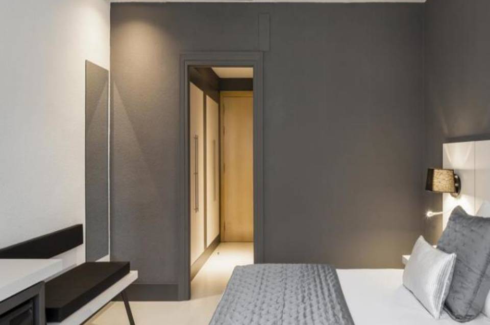 ILUNION Bilbao Hotel 5