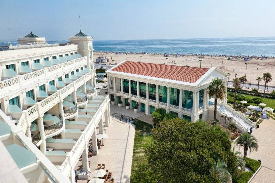 Las Arenas Balneario Resort 3