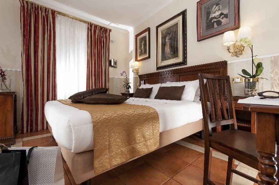 Hotel Des Artistes 1