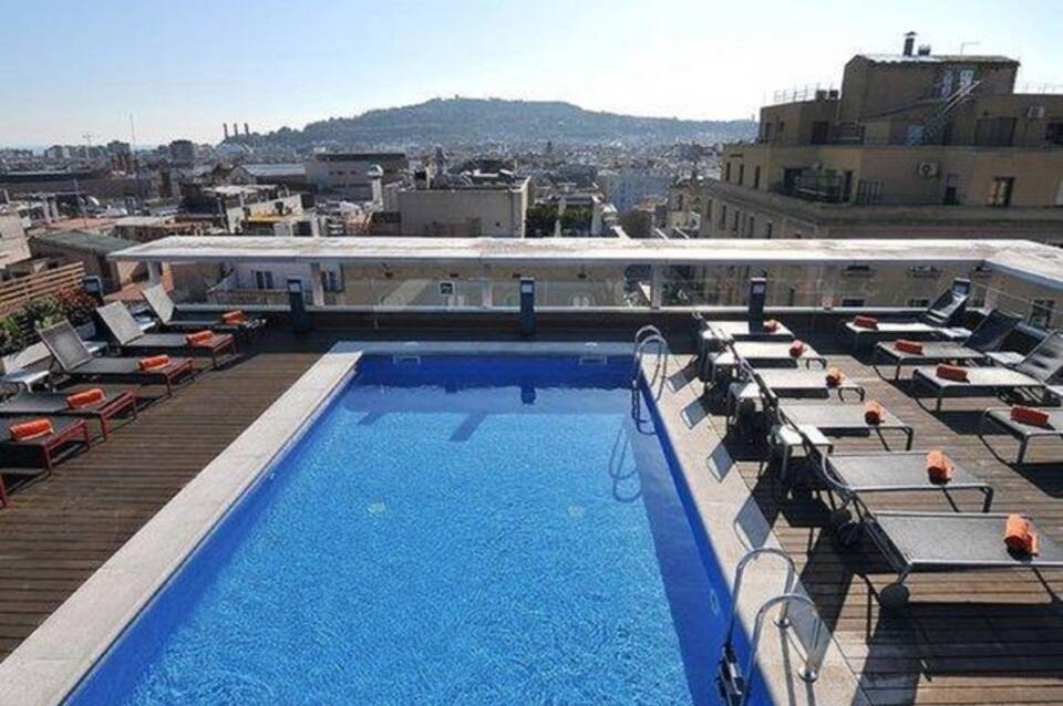 Jazz Hotel 4