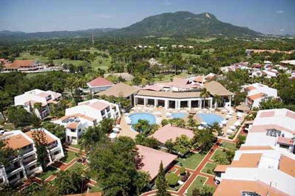 BlueBay Villas Doradas 1