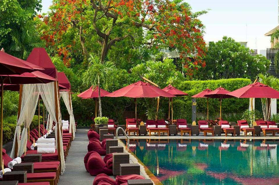 The Sukhothai 4
