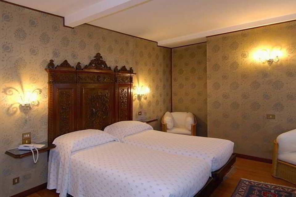 Hotel Saturnia & International 4