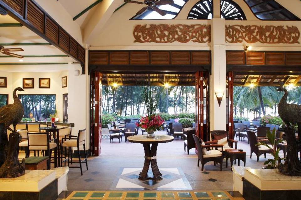 Dusit Thani Laguna Phuket 2