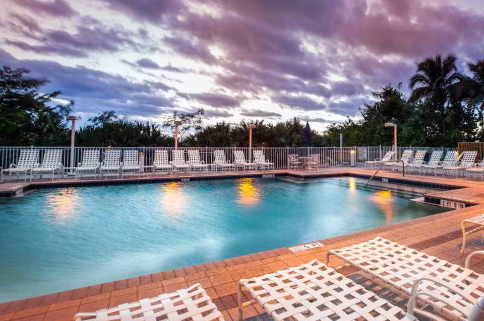 Gullwing Beach Resort 3