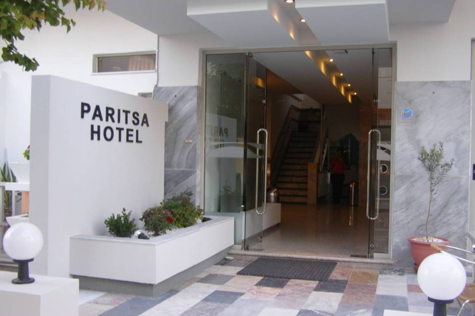 Paritsa Hotel 3