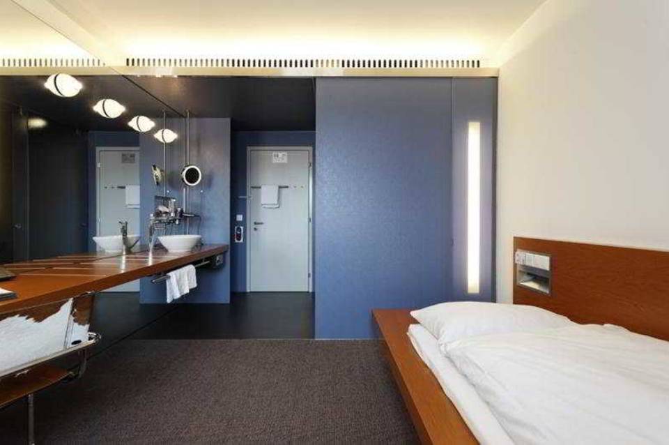 Hotel Cornavin 2
