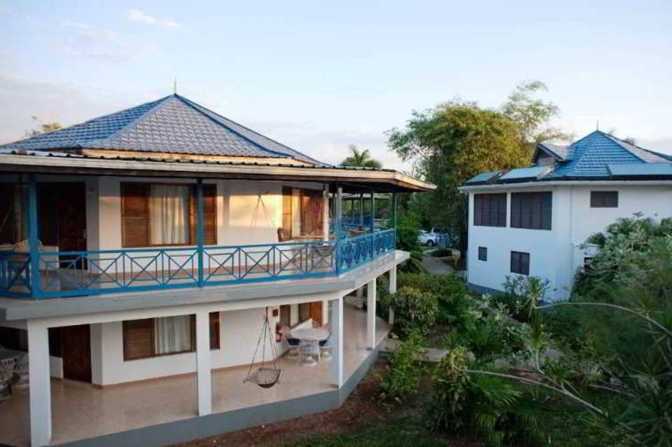 Negril Treehouse Resort 3