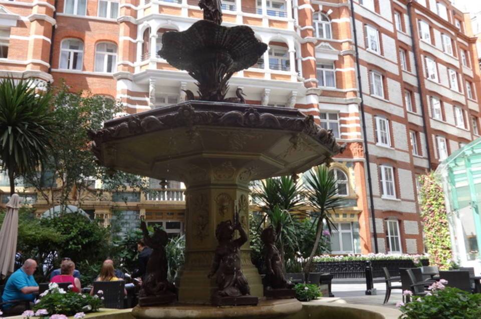 St. James' Court, A Taj Hotel 2