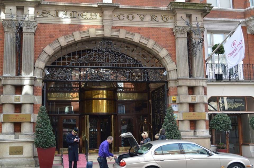 St. James' Court, A Taj Hotel 3