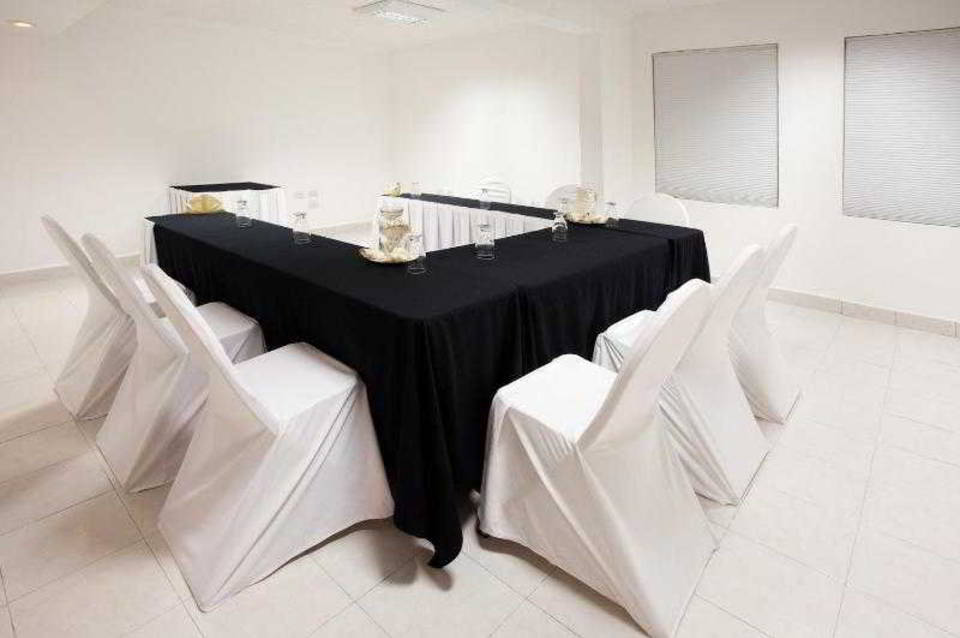 Hotel Ocean View Cancún Arenas 4