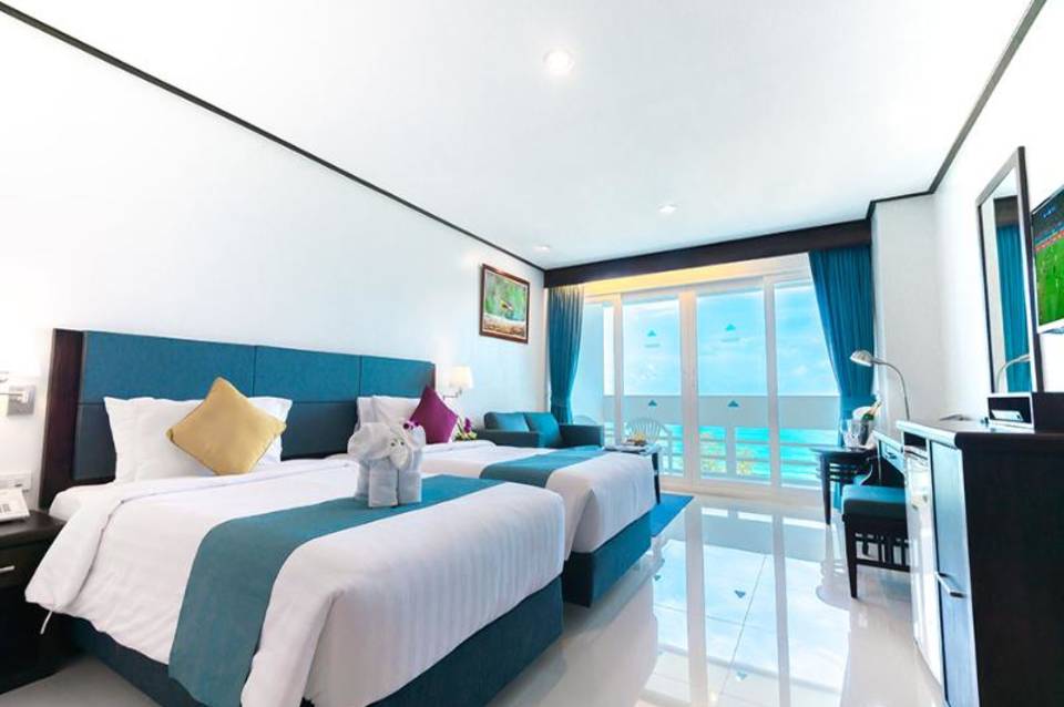 Andaman Beach Suites Hotel 3