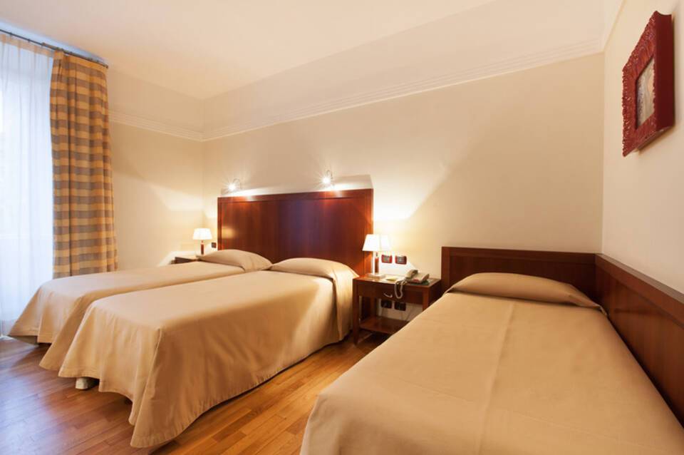 Hotel Genova 5