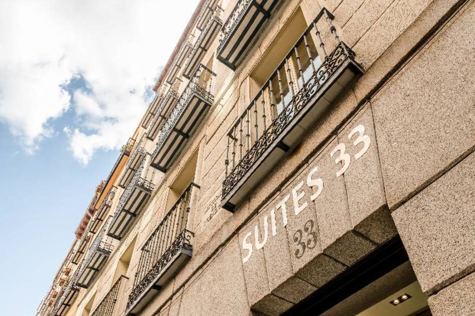 Exe Suites 33 1