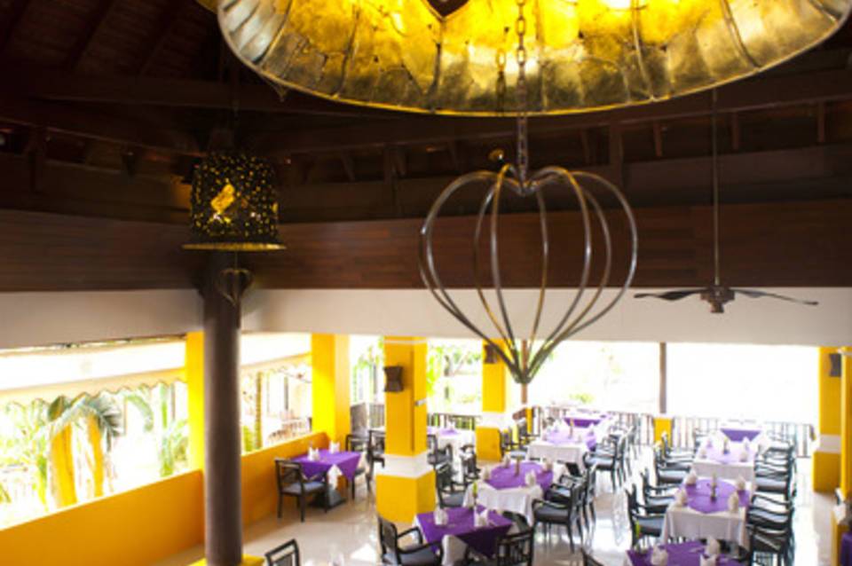 Andaman Cannacia Resort & Spa 1